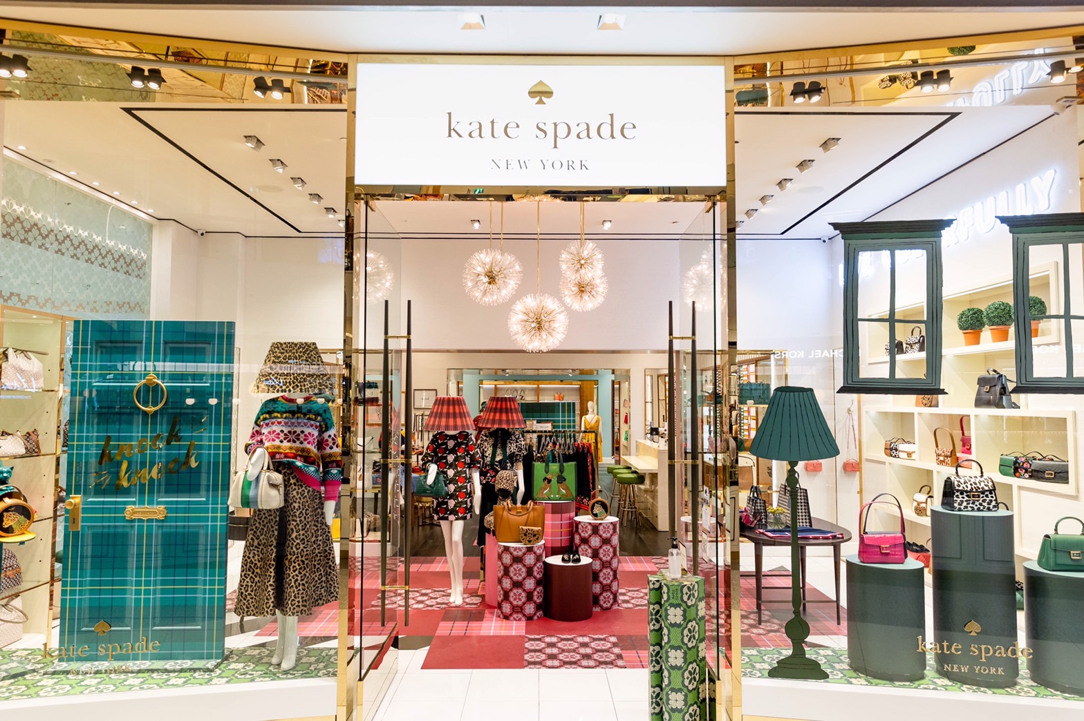 “KATE SPADE NEW YORK FALL 2022” คอลเลคชั่นล่าสุด พร้อมเสิร์ฟแล้ววันนี้